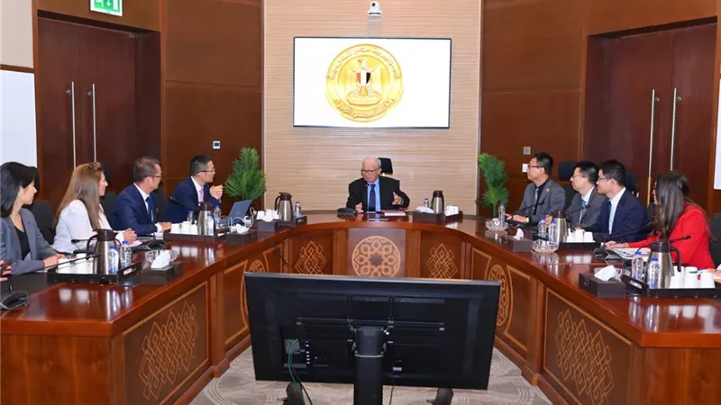 الحكومة تبحث مع «هواوي» زيادة استثماراتها في مصر ودعم الاقتصاد الرقمي
