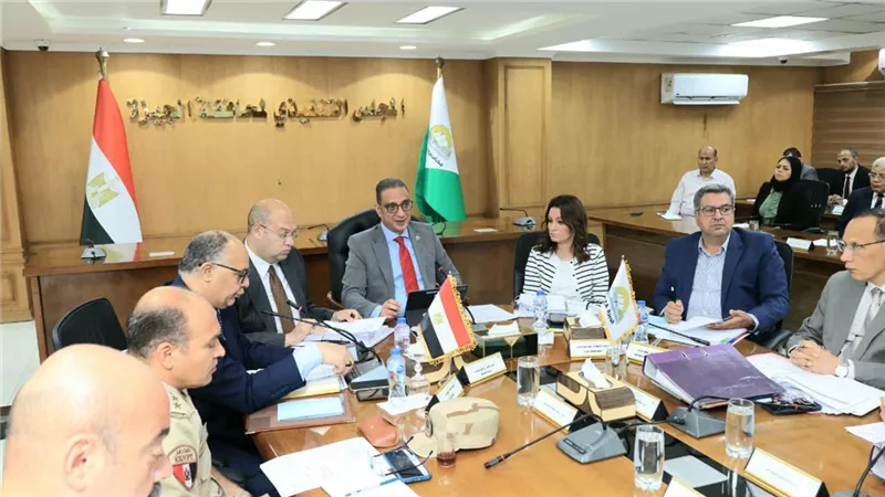 محافظ الجيزة يهنئ الرئيس السيسي بافتتاح مقر القيادة الاستراتيجية للدولة