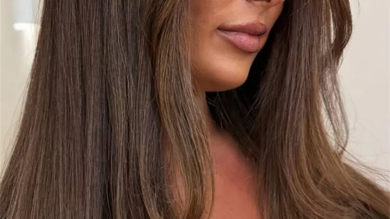 غيري لون شعرك في الصيف.. ٤ أشكال جذابة في اللون البني