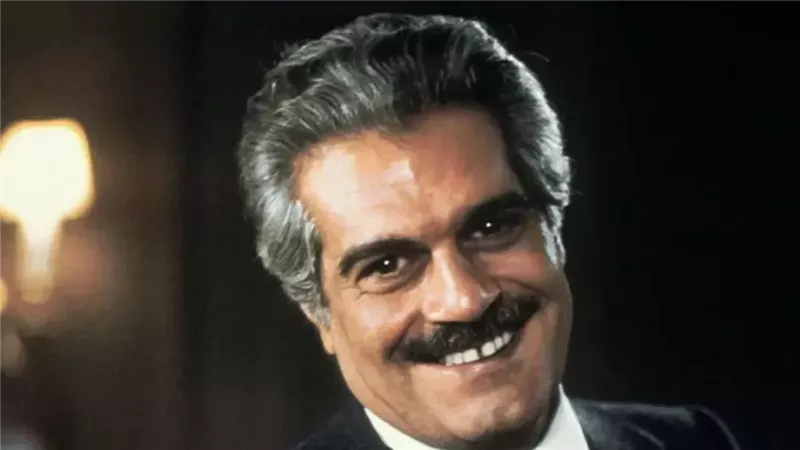 ذكرى وفاة عمر الشريف .. اكتشفه يوسف شاهين وقدم 20 فيلمًا عالميًا