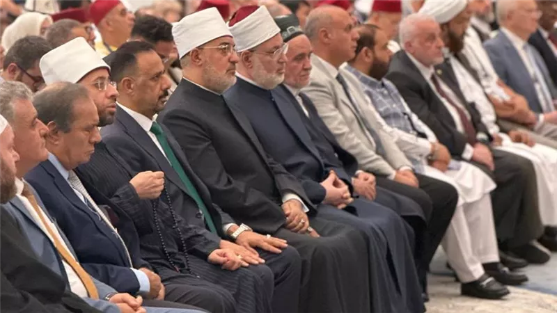 مفتي الجمهورية يشهد إعلان البيان الختامي لمؤتمر «الحضارة الإسلامية» بسمرقند