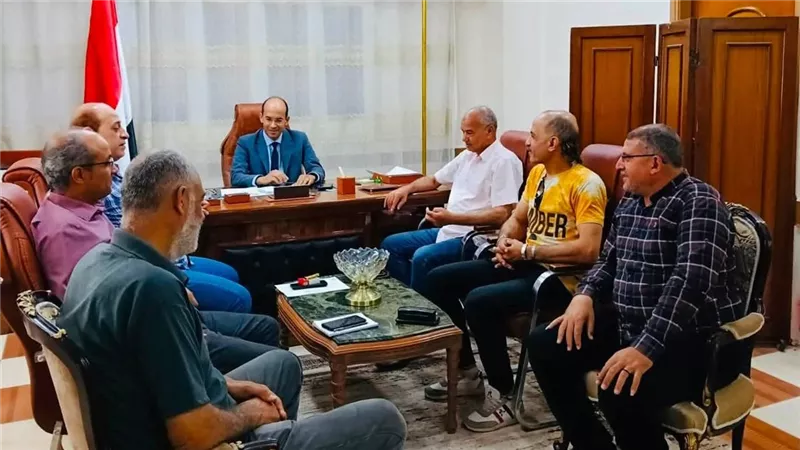 لجنة فنية بمديرية شباب دمياط لمتابعة تطبيق اشتراطات تأمين حمامات السباحة 