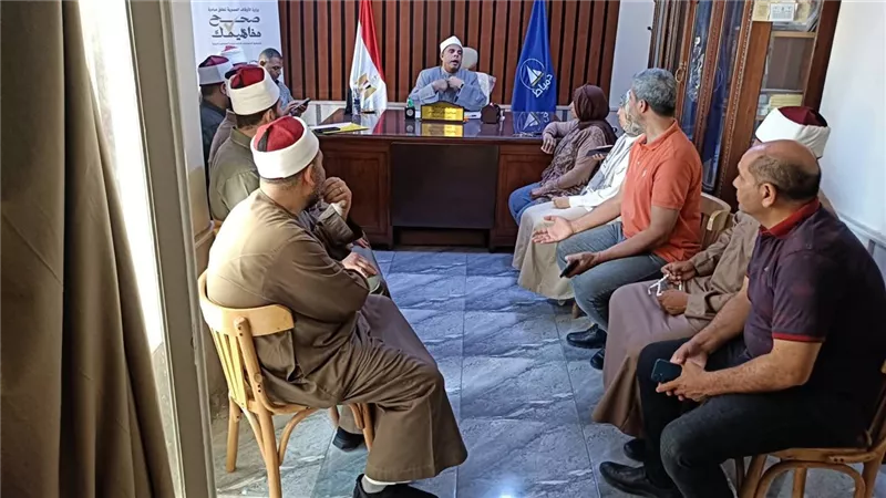 أوقاف دمياط تبحث تحديث حصر الأصول وتفعيل الخريطة المكانية للمساجد وملحقاتها