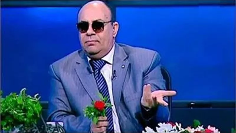 مبروك عطية عن نفقة الأبناء بعد الطلاق: بتصرف على ابنك مش حد غريب