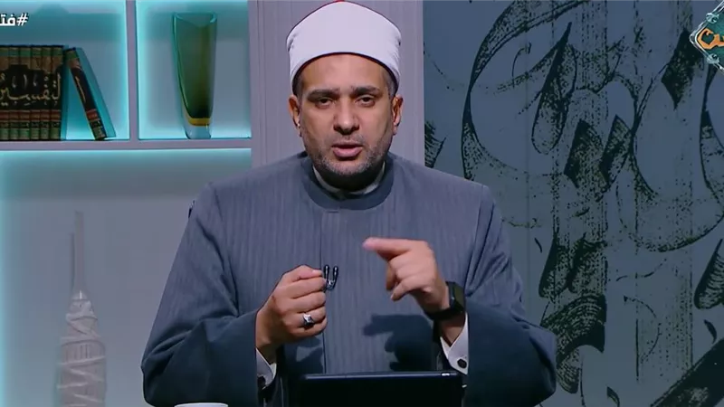 كيف يكفر من أكثر الحلف بالله ولا يتذكر عدد الأيمان؟.. أمين الفتوى يجيب