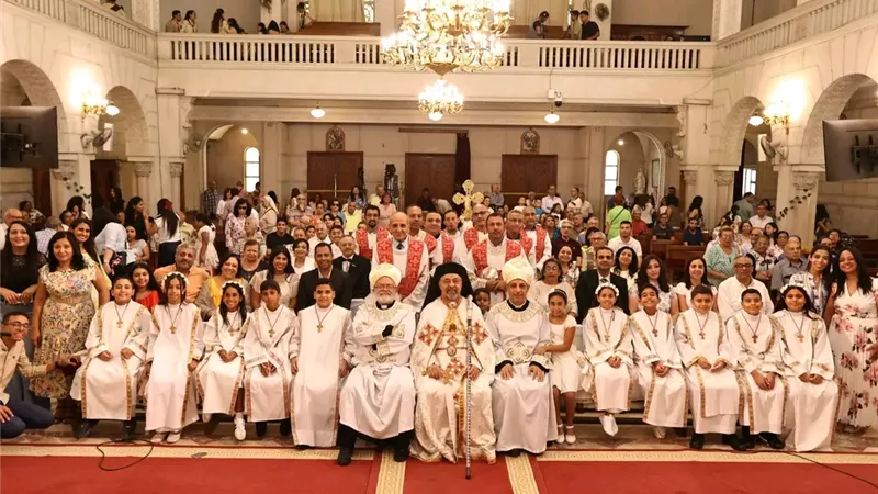 البطريرك الأنبا إبراهيم إسحق يترأس قداس المناولة الاحتفالية  