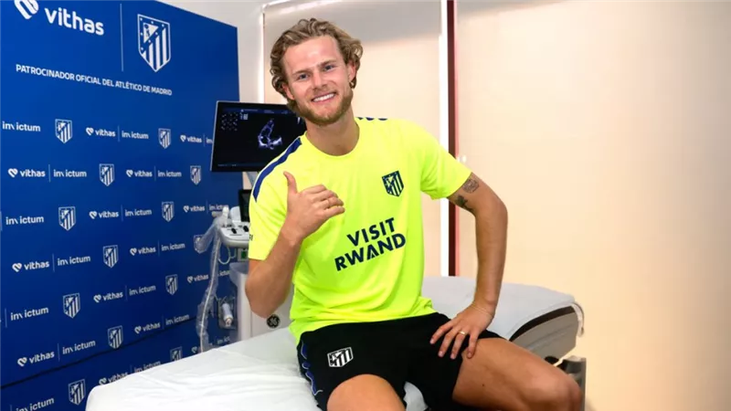 أتلتيكو مدريد يتعاقد مع هيولماند مقابل 46 مليون دولار