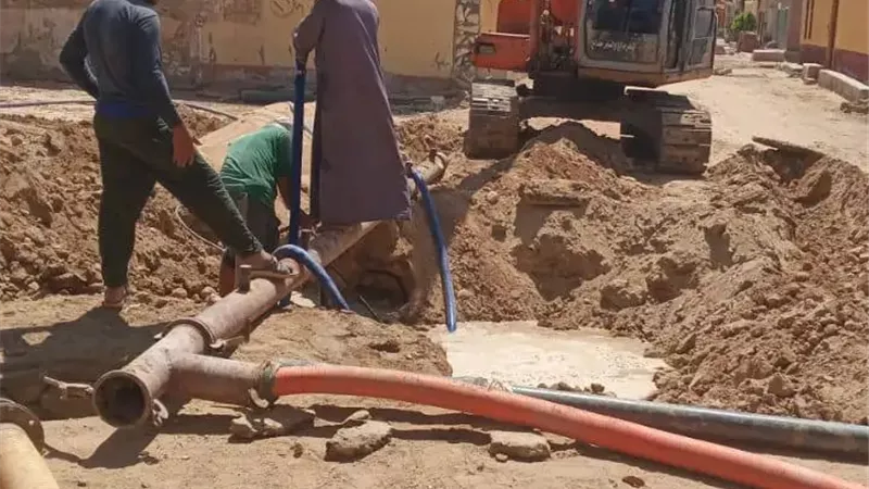 رئيس مدينة نصر النوبة يتابع جهود الوحدات القروية فى تحسين الخدمات ورفع كفاءتها