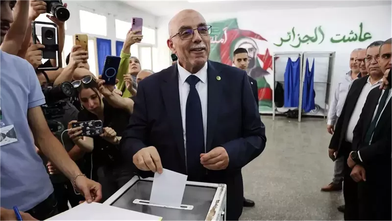الانتخابات البرلمانية في الجزائر تشهد هزيمة جماعة الإخوان |التفاصيل