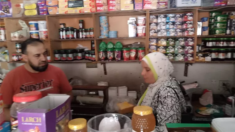 ضربة رقابية جديدة للأسواق.. أكثر من 10 آلاف عبوة مجهولة المصدر و4.7 طن سلع غذا
