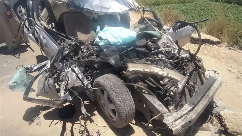 مصرع شخص وإصابة اثنين في تصادم سيارتين بأخميم شرقي سوهاج