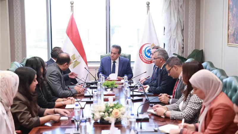 وزير الصحة يبحث التعاون مع شركة «راي» للاستشارات الهندسية والمستشفيات الذكية