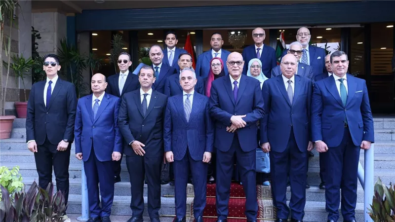 وزير العدل يهنئ المستشار عبد الناصر أبو العزم بتوليه رئاسة هيئة قضايا الدولة