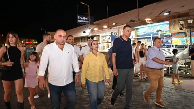 محافظ جنوب سيناء يتفقد السوق القديم ورأس كيندي بشرم الشيخ