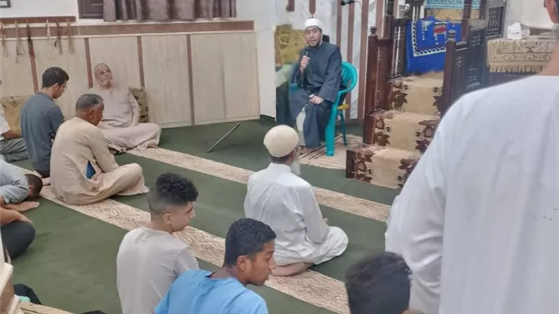 أوقاف السويس تواصل تنفيذ الدروس المحورية بالمساجد لتعزيز الوعي الديني والمجتمع
