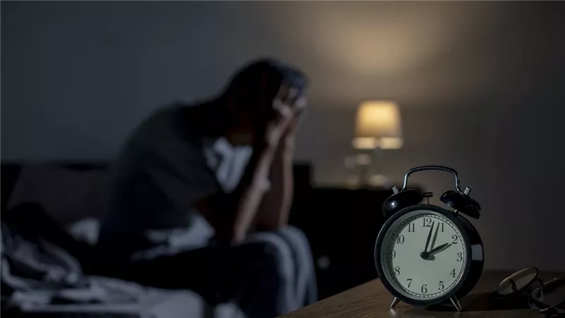 لا تتجاهل التعب اليومي.. أعراض تكشف إصابتك باضطرابات النوم