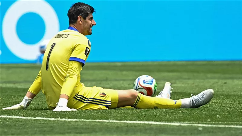 ارتياح في ريال مدريد.. إصابة كورتوا طفيفة ولن تؤثر على بداية الموسم