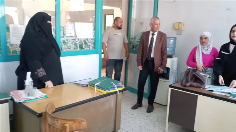 وكيل وزارة التضامن الاجتماعي بالإسماعيلية يتفقد الإدارات الفنية 