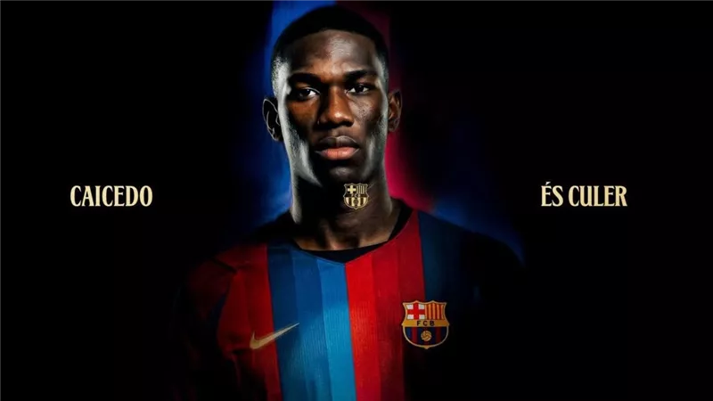 برشلونة يضم موهبة إكوادورية بعقد جديد.. وكايسيدو يبدأ مع الفريق الرديف