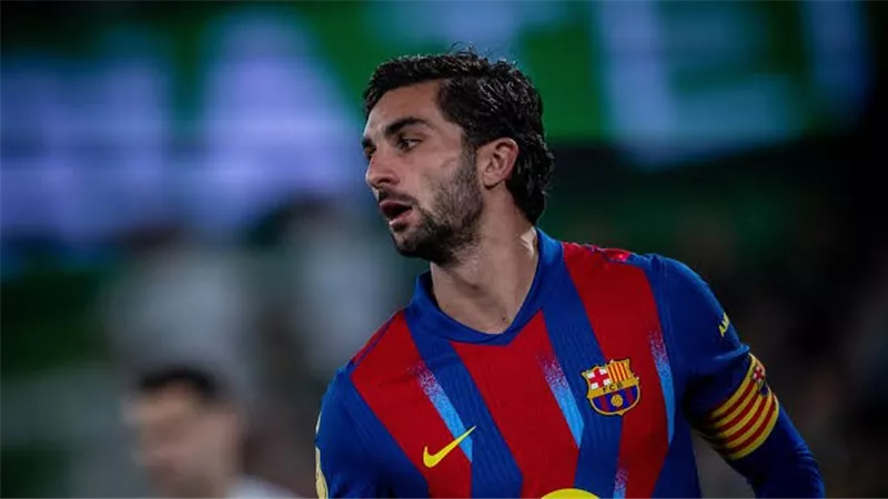 برشلونة يرفض العرض الأول من باريس سان جيرمان لضم فيران توريس