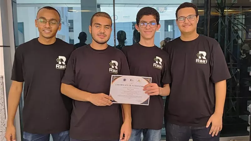 طلاب حاسبات ومعلومات جامعة السويس يحصدون المركز الأول في هاكثون جامعة دمياط 