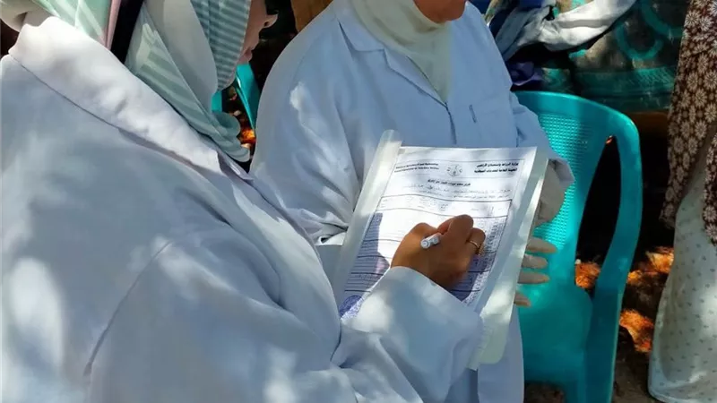 بيطري بالسويس ينفذ لجنة تقصٍ نشط بمسار الطيور المهاجرة لحماية الثروة الداجنة