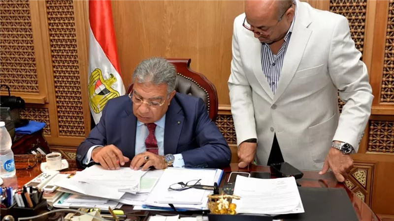 محافظ الدقهلية يعتمد تنسيق الثانوية العامة بحد أدنى 245 درجة          