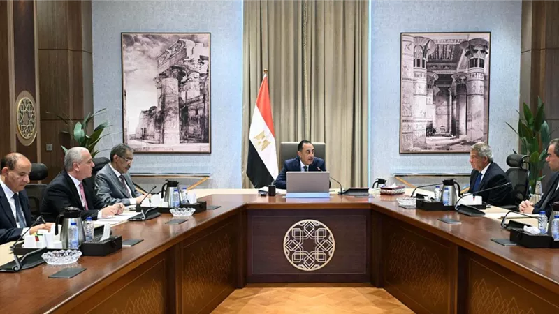  الحكومة تضع خارطة طريق  لتطوير الإعلام قبل مؤتمر ديسمبر
