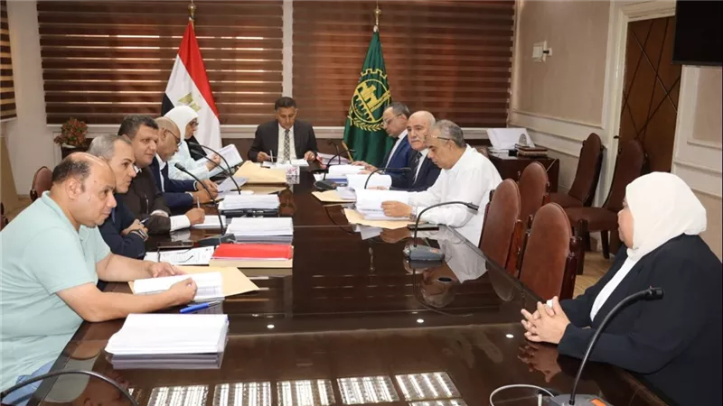 محافظ القليوبية يترأس اجتماع اللجنة العليا للقيادات لشغل لوظائف القيادية