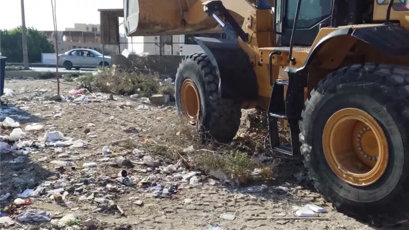 حي فيصل بالسويس يرفع كفاءة الحدائق لاستقبال روادها        