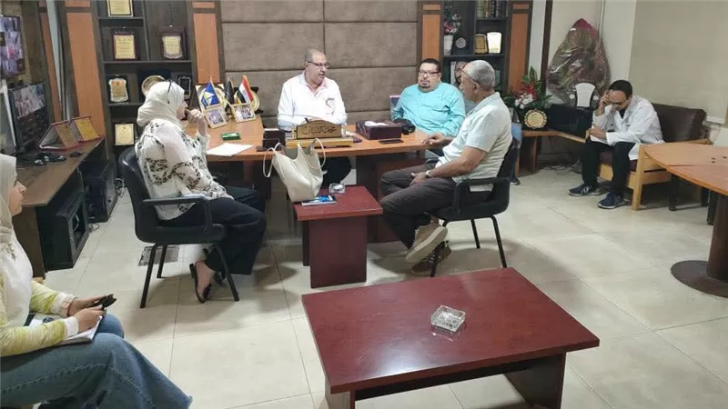 جولة تفقدية بمستشفى دمياط العام لمتابعة جاهزية الأقسام وانتظام الخدمات الطبية للمواطن