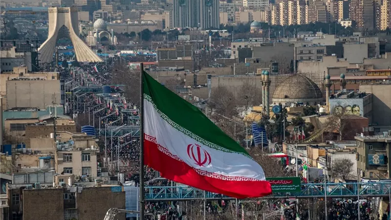 طهران: ندين الهجوم الأوكراني على سفينة تجارية إيرانية في بحر قزوين