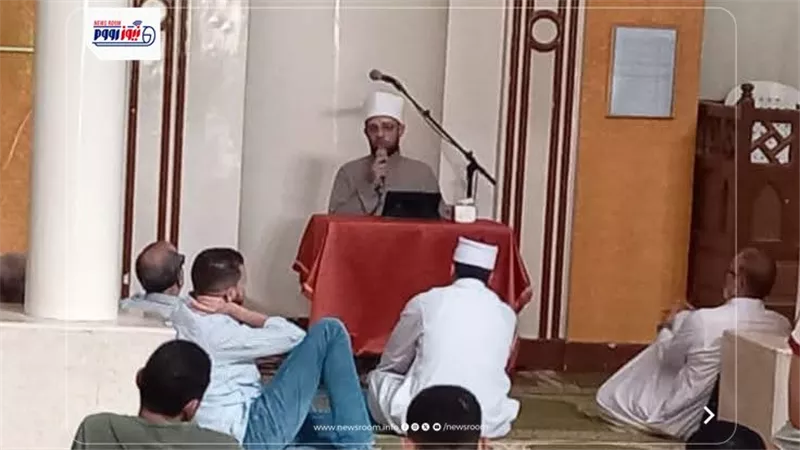 مدير الدعوة بأوقاف المنيا يعقد مجلسًا علميًا لنشر الفكر الوسطي وتعزيز الوعي 