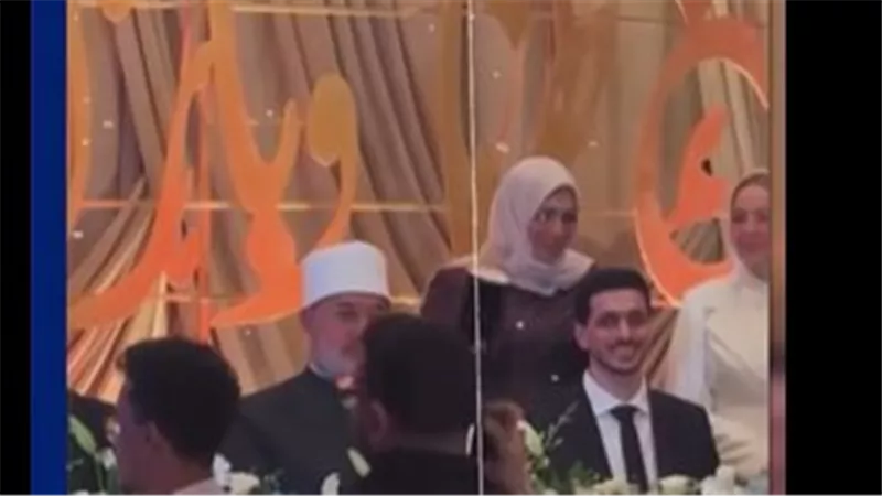 بحضور مفتي الجمهورية.. مصطفى حسني يعقد قران ابنة النائب أحمد عبد الجواد