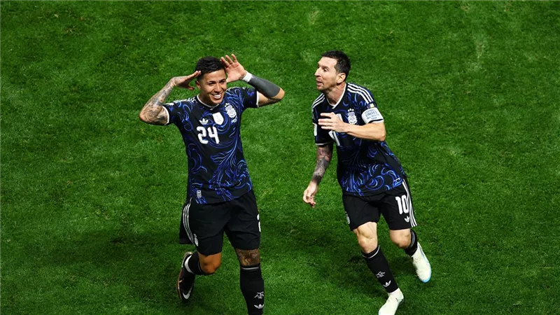 نتيجة وأهداف مباراة الأرجنتين وإنجلترا الشوط الثاني (2-1) في كأس العالم 2026