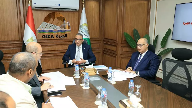 محافظ الجيزة يوجه بالتصدي الفوري للتعديات على الأراضي الزراعية وأملاك الدولة