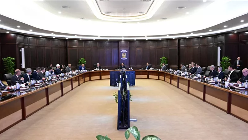 الحكومة: إلغاء صندوق تمويل المساكن وزيادة رأس مال شركة قناة السويس 