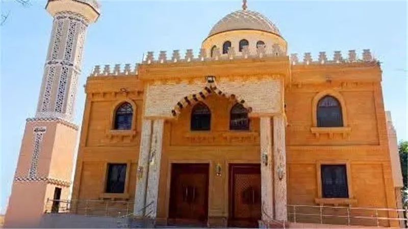 الأوقاف تفتتح 25 مسجدا غدا الجمعة ضمن خطتها لإعمار بيوت الله