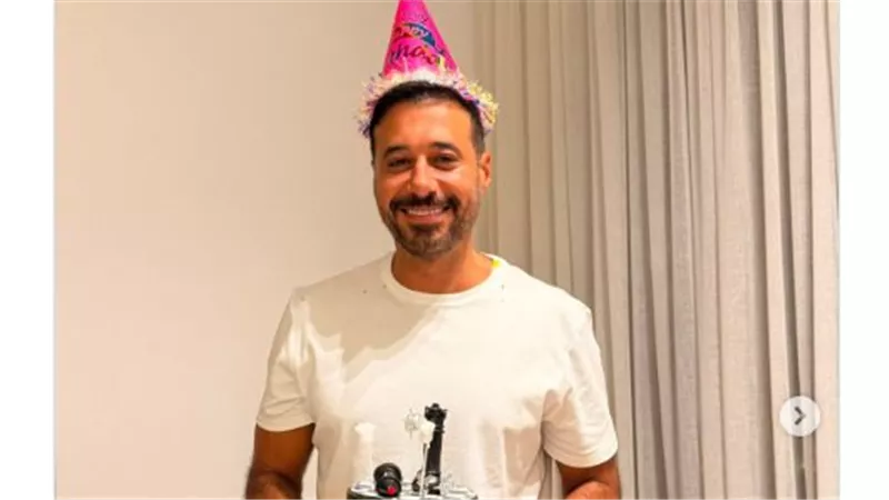 أول عيد ميلاد من كتير.. أحمد السعدني يحتفل مع زوجته بميلاده الـ 47