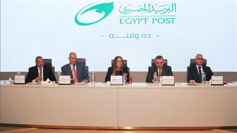 رئيس البريد: الحوار المباشر مع العاملين هو الطريق لتطوير الأداء وتحقيق العدالة