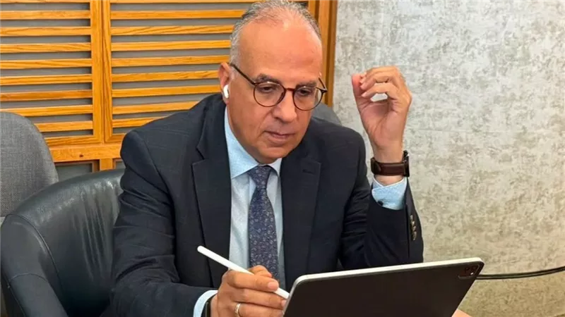 وزير الري: أتابع منظومة المياه باستمرار للاطمئنان على وصولها للمنتفعين في موعدها