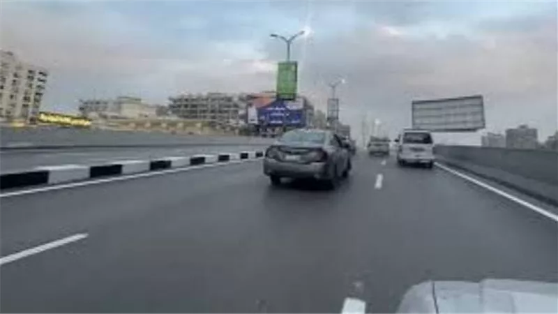 تعرف على الحالة المرورية .. سيولة بميادين القاهرة والجيزة