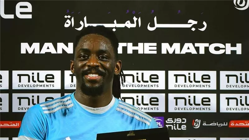 جيمي موانجا يوقع عقود انضمامه إلى أبو قير للأسمدة | خاص 