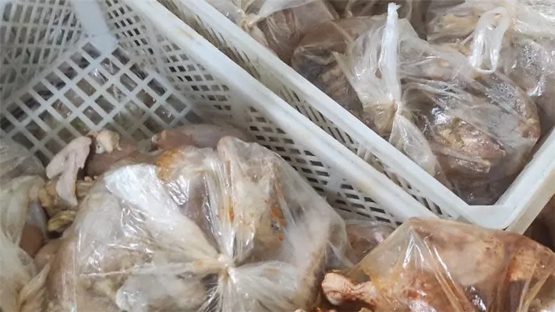 ضبط 2 طن ونصف لحوم ومصنعات غير صالحة للاستهلاك الآدمي بالمنوفية