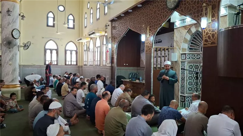 أوقاف السويس تواصل تنظيم مقارئ الجمهور بمساجد المحافظة لخدمة القرآن الكريم