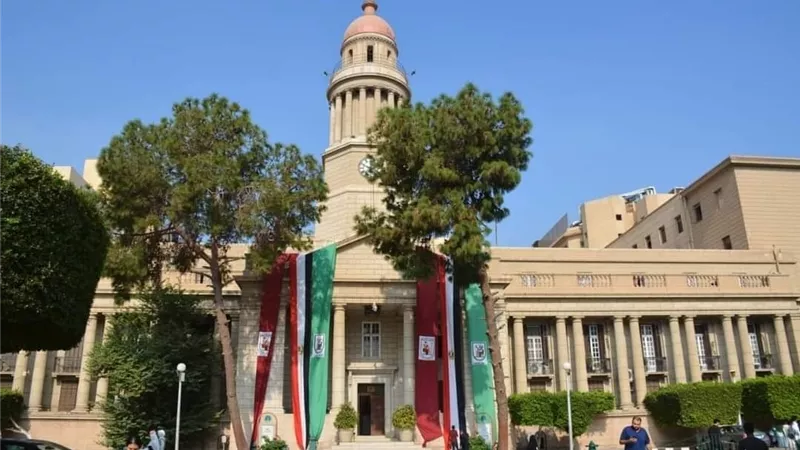 قصر العيني: خدمة التشخيص الجزيئي الجديد إضافة للمنظومة العلاجية والبحثية