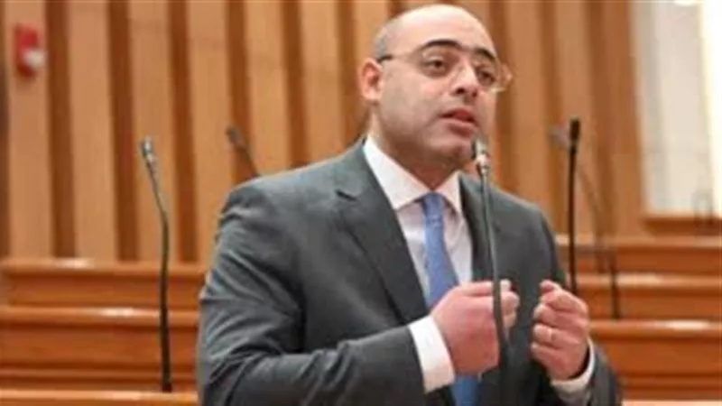 طلب إحاطة بشأن سوء التخطيط المروري ببعض محاور مدينة القاهرة الجديدة