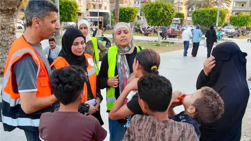  فرق التدخل السريع تنجح في إنقاذ أطفال وأسر وكبار بلا مأوى في 6 محافظات