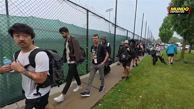 عاصفة رعدية تلغي المران الأخير لإسبانيا قبل نهائي كأس العالم