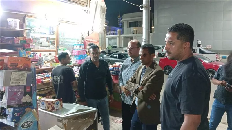 حملة لحي الأربعين بالسويس ترفع الإشغالات بشارع أحمد عرابي ومنطقة الإيمان